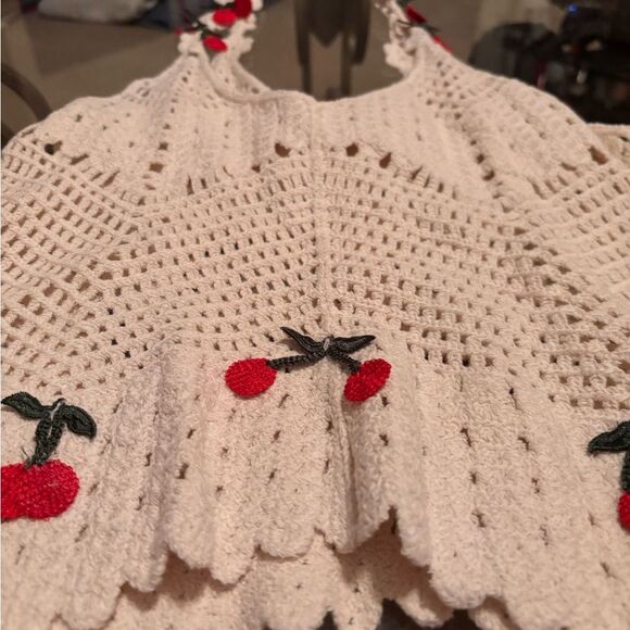 Rebellion Cream Crochet Halter Top - Picture 1 of 3